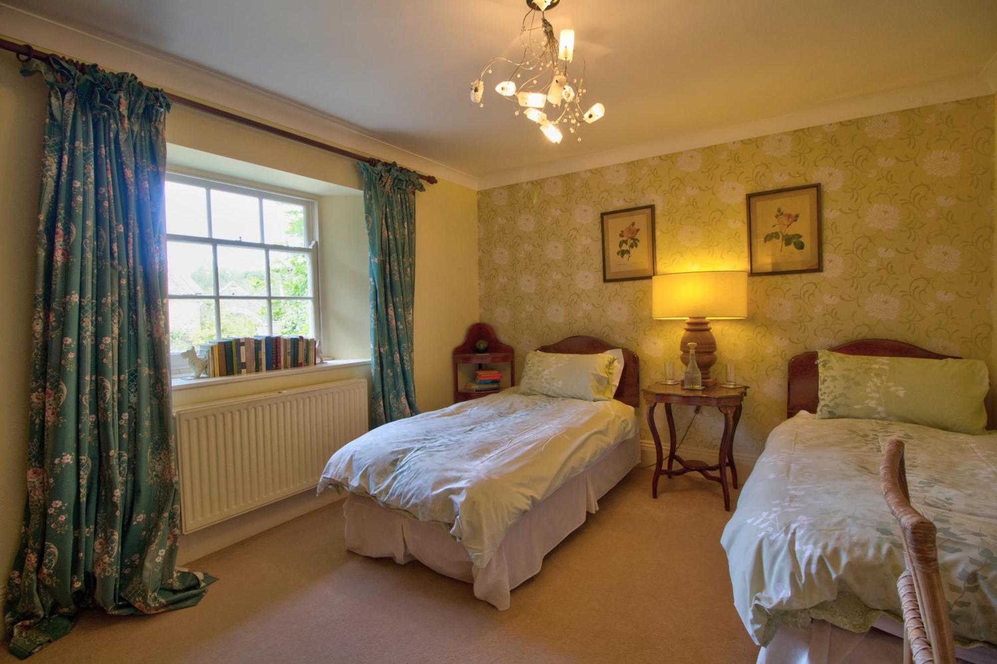 Maiden Newton West Compton Manor Bed & Breakfast エクステリア 写真